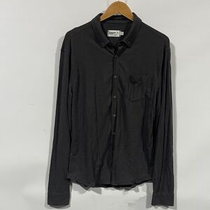 Wellen Men's Black Button-Up Shirt